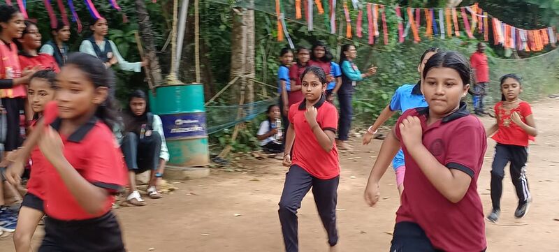 പ്രമാണം:42042 school olympics2025 10.jpg