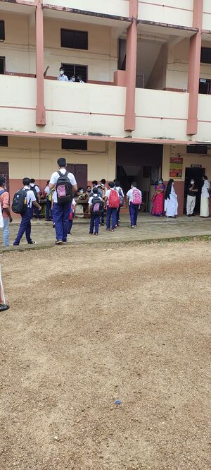 BS21 KLM 40005 5.jpg