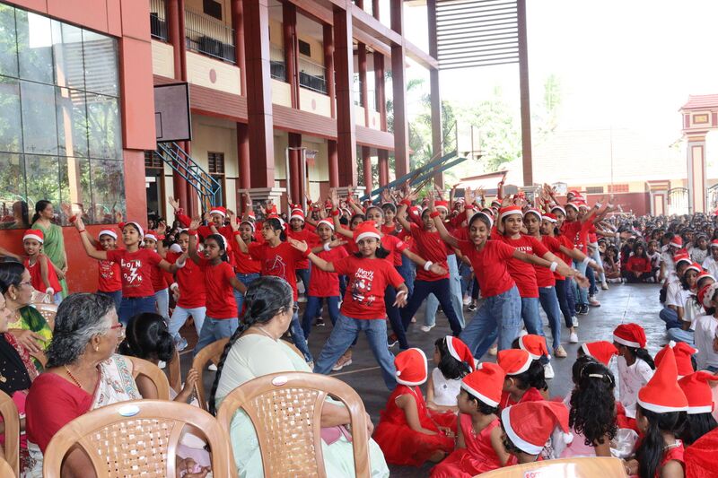 പ്രമാണം:Christmas2 13006.JPG