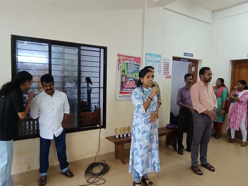 പ്രമാണം:16041 independence day8 2025.jpg