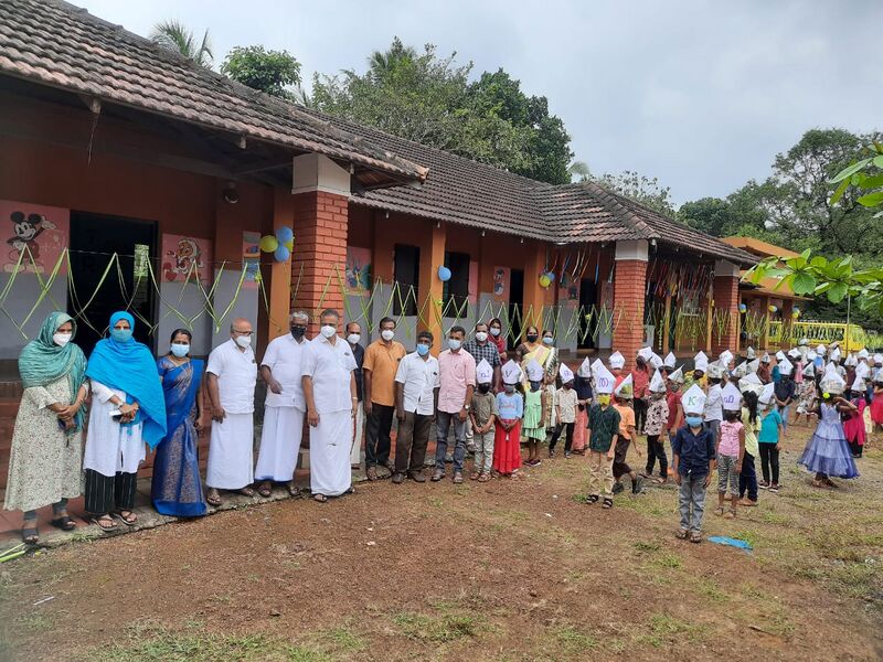 പ്രമാണം:19833 praveshanothsav 21-22 1.jpg