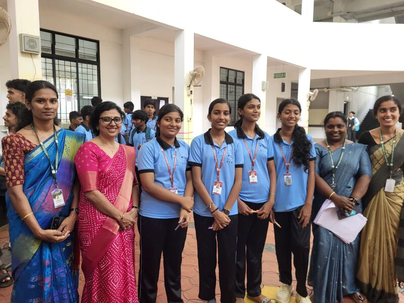 പ്രമാണം:28014 Robotic expo.jpeg