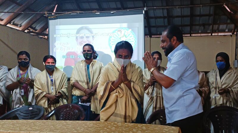 പ്രമാണം:30039 wom day1.jpeg