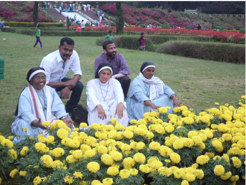 പ്രമാണം:31074 Tour w.JPG