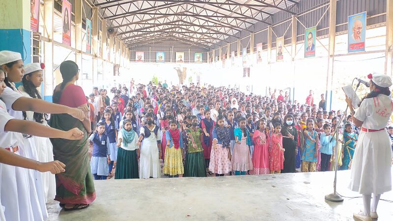 പ്രമാണം:42030 EVM day 2.jpg