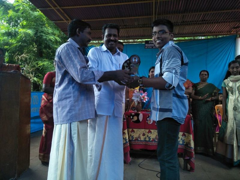 പ്രമാണം:44050 574.jpg