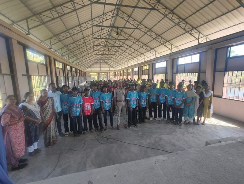 പ്രമാണം:46038 vimukthiteam.jpg