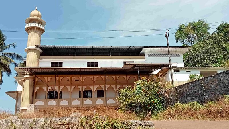 പ്രമാണം:47089 masjid.jpg