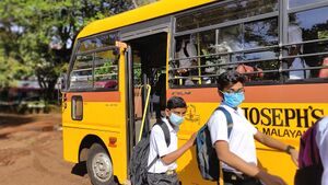 BS21 KNR 13047 5.jpg