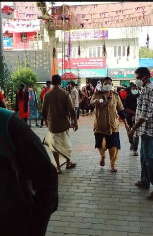 BS21 TVM 42071 3.jpg