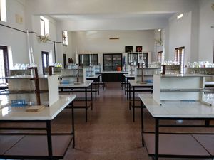 Labhss2.jpg