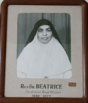 SR.BEATRICE.jpg