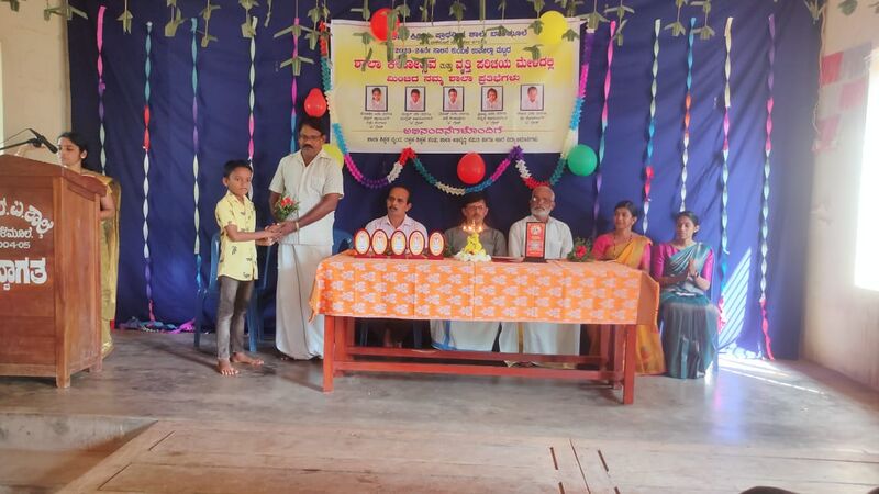 പ്രമാണം:11339-PRICE DISTRIBUTION.jpg