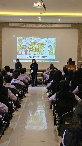 പ്രമാണം:18125 204.jpg