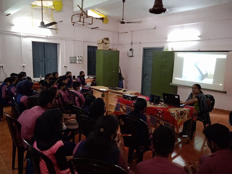 പ്രമാണം:21068 lkprilim2.jpeg