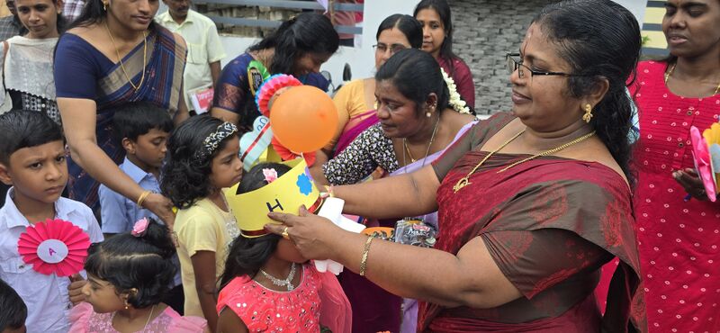 പ്രമാണം:39029 Praveshanolsavam 2025 Pics 002.jpg