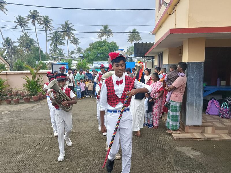 പ്രമാണം:42082 tvm 1.jpg