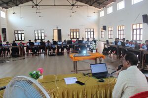 44003 LK PRE CAMP 25.jpg