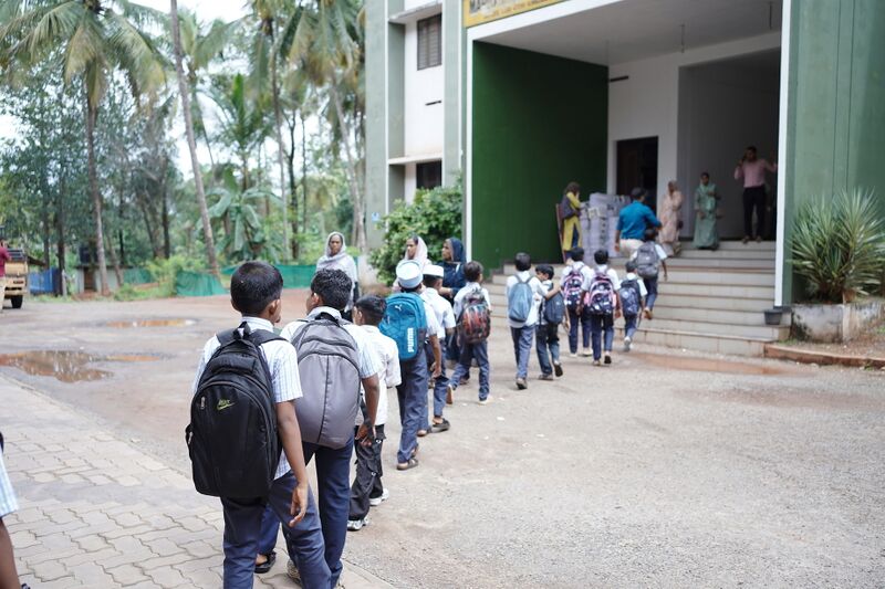 പ്രമാണം:47061 MARKAZHSPU25.JPG