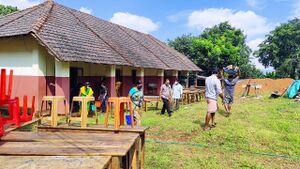 Cleaning 2.resized.jpg