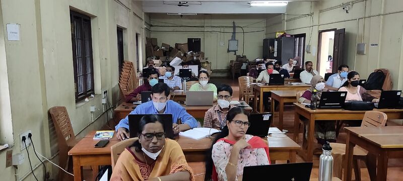 പ്രമാണം:Drcknr 1.jpeg