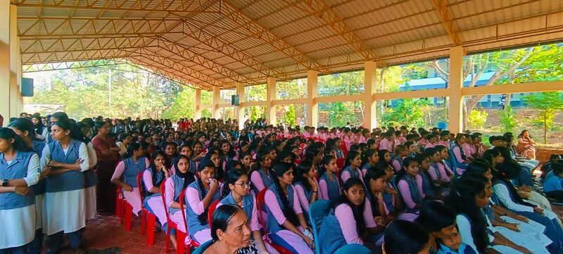 പ്രമാണം:12017 anumodanam1.jpeg