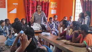 42073 little kites.jpg