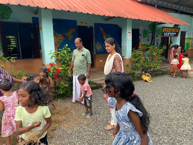 പ്രമാണം:DRY DAY.jpg