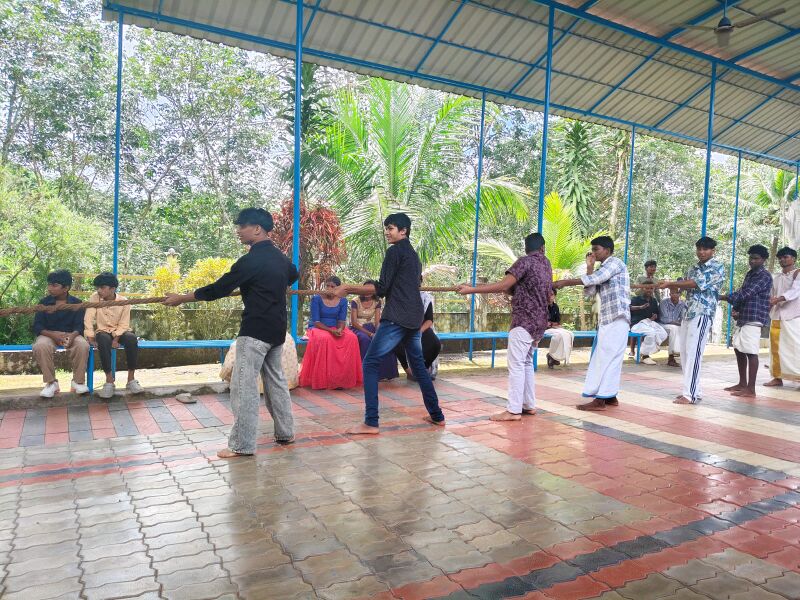 പ്രമാണം:ONAM PROGRAM.jpg