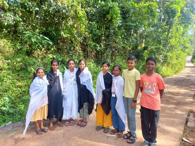 പ്രമാണം:Suchithwa club.jpg