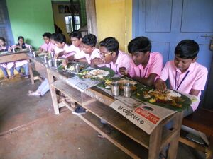 13121 onam 2017 3.JPG