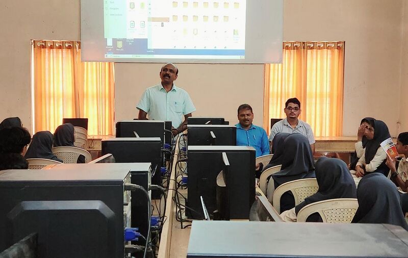 പ്രമാണം:18098 school camp 24(2).jpg