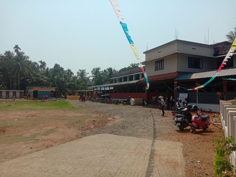 പ്രമാണം:19420 school3.jpg