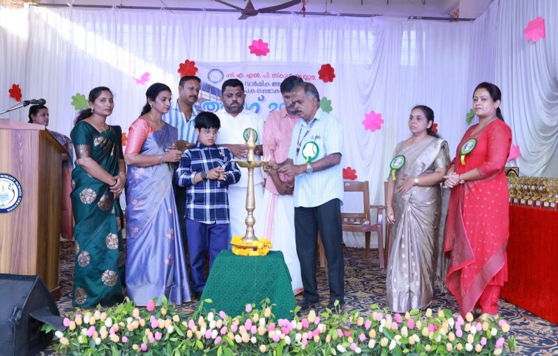 പ്രമാണം:22233 Annualday.jpg