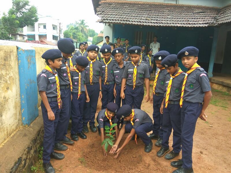 പ്രമാണം:25037 scout&guide5.jpeg