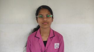 നിയ അന്ന പ്രവീൺ