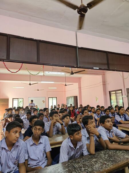 പ്രമാണം:38004-d 3.jpg