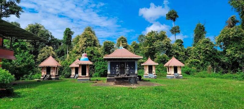 പ്രമാണം:38646 nature.jpeg.jpg