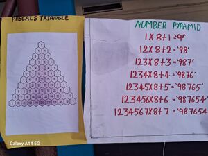 42005 mathsclub2.jpg