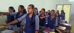 42071 PARISTHITHI DINA PRATHINJA1.jpg