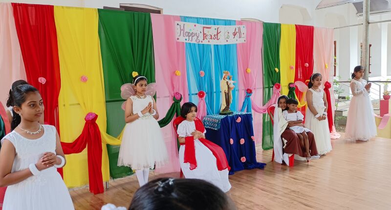 പ്രമാണം:44443 Mount carmel day (3).jpg