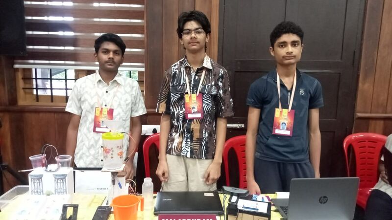 പ്രമാണം:48036 hitech experiments.jpeg