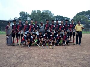 JOHN MATHEWസാർ HOCKEY TEAMനോടൊപ്പം.jpg