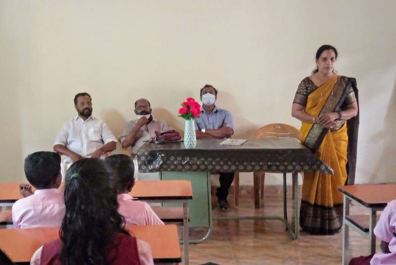 പ്രമാണം:എൻറെ കൗമുദി1.jpeg