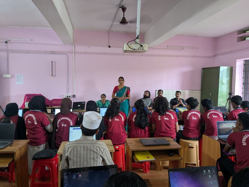 പ്രമാണം:12039 lk schoolcampphsa2. inauguration.jpg