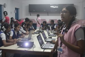 21001 lk taking class.JPG