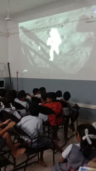 പ്രമാണം:24344 high tec2.jpg