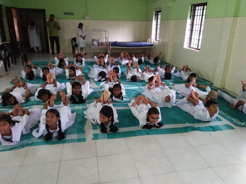 പ്രമാണം:25071 redcross2.jpg