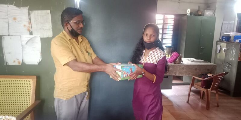 പ്രമാണം:25095 cc11.jpeg