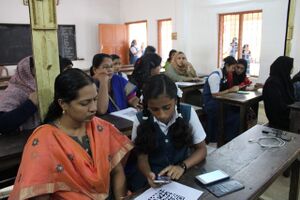 28002-amma ariyan3.jpg